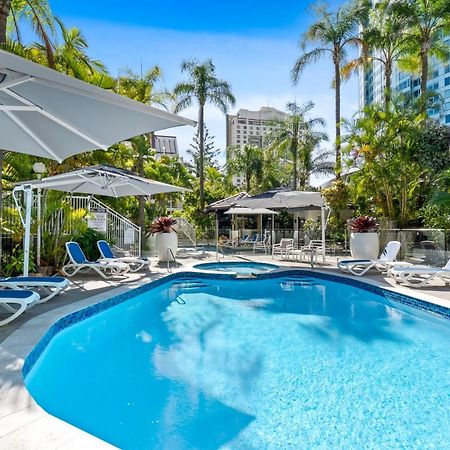 Coco Bella Retreat in Central Surfers - sleeps 6-8 Gold Coast Esterno foto